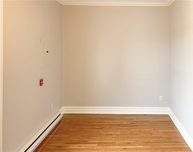1 Lehns Court - Photo Thumbnail 23