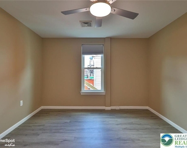 1210 W Turner Street - Photo Thumbnail 17