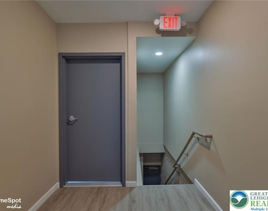 1210 W Turner Street - Photo Thumbnail 1