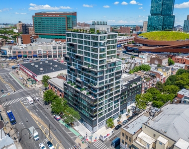 375 Dean Street - Photo Thumbnail 5