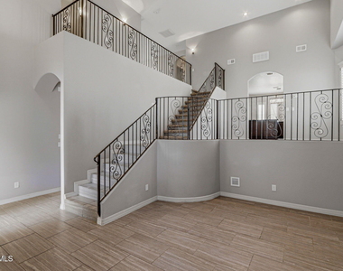 14293 Meadow Lake Avenue - Photo Thumbnail 4