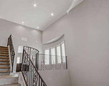 14293 Meadow Lake Avenue - Photo Thumbnail 3