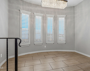 14293 Meadow Lake Avenue - Photo Thumbnail 9
