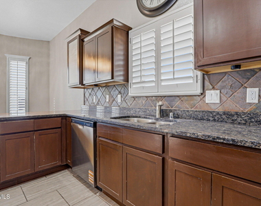 14293 Meadow Lake Avenue - Photo Thumbnail 14