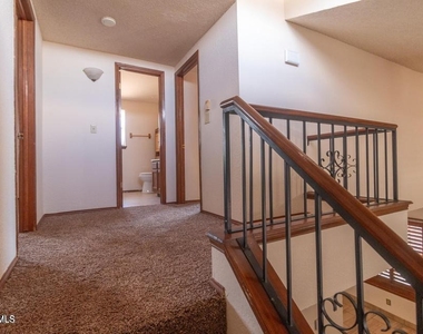 2220 Robert Wynn Street - Photo Thumbnail 9