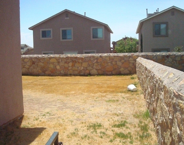 11728 Mesquite Bush Drive - Photo Thumbnail 18