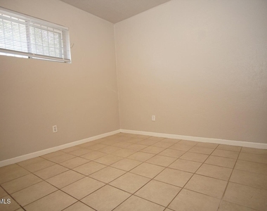 7309 Alameda Avenue - Photo Thumbnail 4