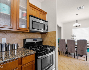 2057 Shreya Street - Photo Thumbnail 13