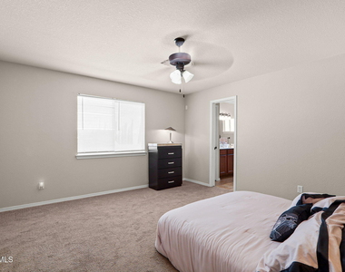 2057 Shreya Street - Photo Thumbnail 25