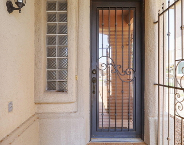 2057 Shreya Street - Photo Thumbnail 4