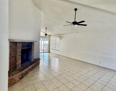 1468 Plaza Verde Drive - Photo Thumbnail 2