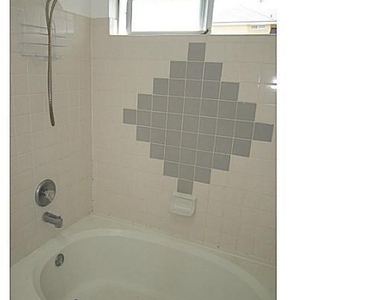 1468 Plaza Verde Drive - Photo Thumbnail 11