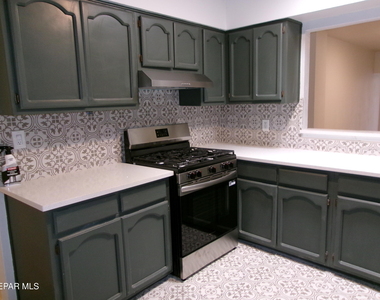 5647 Cory Drive - Photo Thumbnail 4