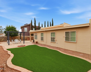 1308 Rose Bud Lane - Photo Thumbnail 17