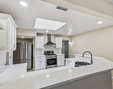 1308 Rose Bud Lane - Photo Thumbnail 8