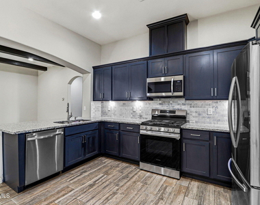 782 Lemington Street - Photo Thumbnail 9
