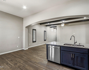 782 Lemington Street - Photo Thumbnail 10