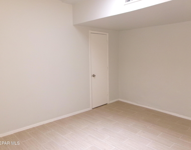 5649 Cory Drive - Photo Thumbnail 8