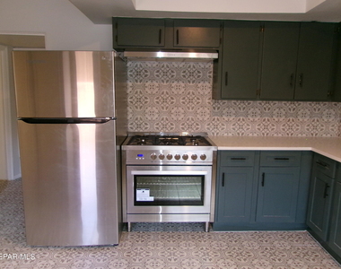 5647 Cory Drive - Photo Thumbnail 6