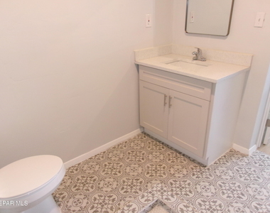 5647 Cory Drive - Photo Thumbnail 14