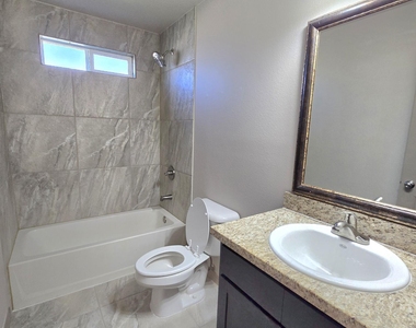 3857 Loma Cortez Drive - Photo Thumbnail 17