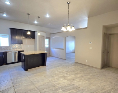 3857 Loma Cortez Drive - Photo Thumbnail 9