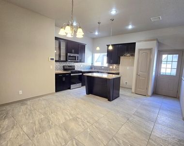 3857 Loma Cortez Drive - Photo Thumbnail 6