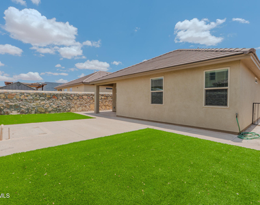 12485 Knightsbridge Drive - Photo Thumbnail 41