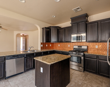 12485 Knightsbridge Drive - Photo Thumbnail 25