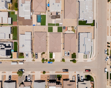 12485 Knightsbridge Drive - Photo Thumbnail 48