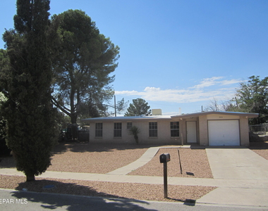 305 Corvena Way - Photo Thumbnail 1