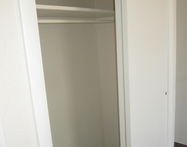 305 Corvena Way - Photo Thumbnail 50