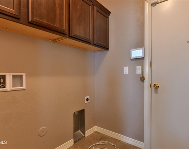 6560 Westfield Drive - Photo Thumbnail 29
