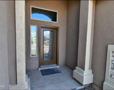 6560 Westfield Drive - Photo Thumbnail 4