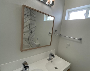 3604 Keltner Avenue - Photo Thumbnail 17