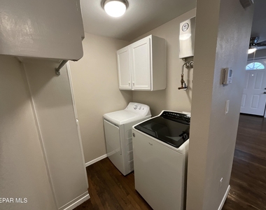 2133 Happer Street - Photo Thumbnail 17