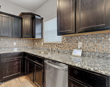 229 Gonzalo Circle - Photo Thumbnail 4