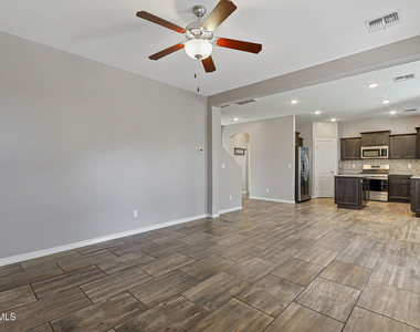 229 Gonzalo Circle - Photo Thumbnail 9