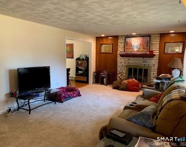 40 Pollys Lane - Photo Thumbnail 3