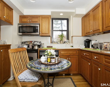 15 Lafayette Court - Photo Thumbnail 5