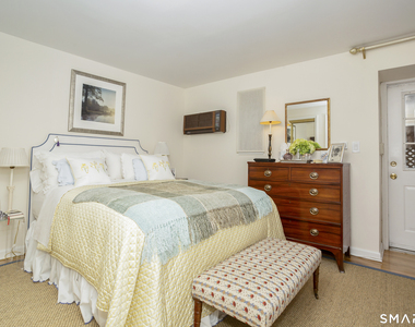 15 Lafayette Court - Photo Thumbnail 9