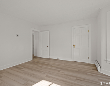 63 Reynolds Street - Photo Thumbnail 17