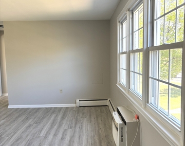 7 Brickyard Road - Photo Thumbnail 7