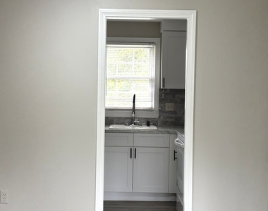 7 Brickyard Road - Photo Thumbnail 10