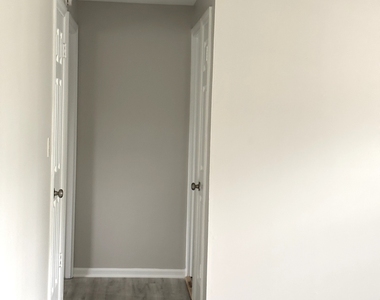 7 Brickyard Road - Photo Thumbnail 8