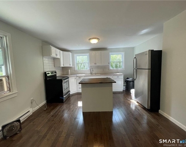 155 Riverside Drive - Photo Thumbnail 4