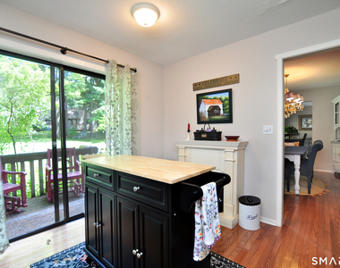 16 Applewood Lane - Photo Thumbnail 12