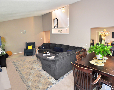16 Applewood Lane - Photo Thumbnail 9