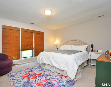 16 Applewood Lane - Photo Thumbnail 24