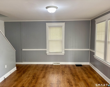 565 Sylvan Avenue - Photo Thumbnail 3